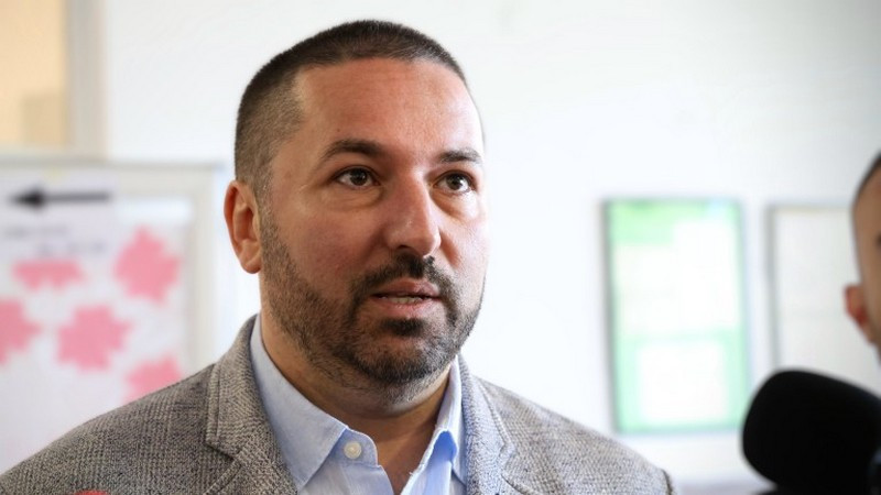 Бащата на Сияна: Радев и неговият екип са длъжни да се срещнат с нас